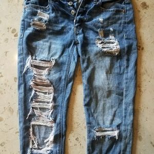 American Eagle ripped jeans